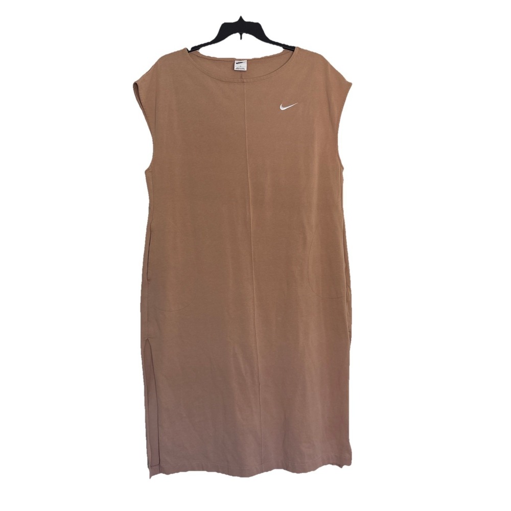 Nike Sporty Dress with Pockets Size 2X Sleeveless Athletic Wear Midi Beige Cotto